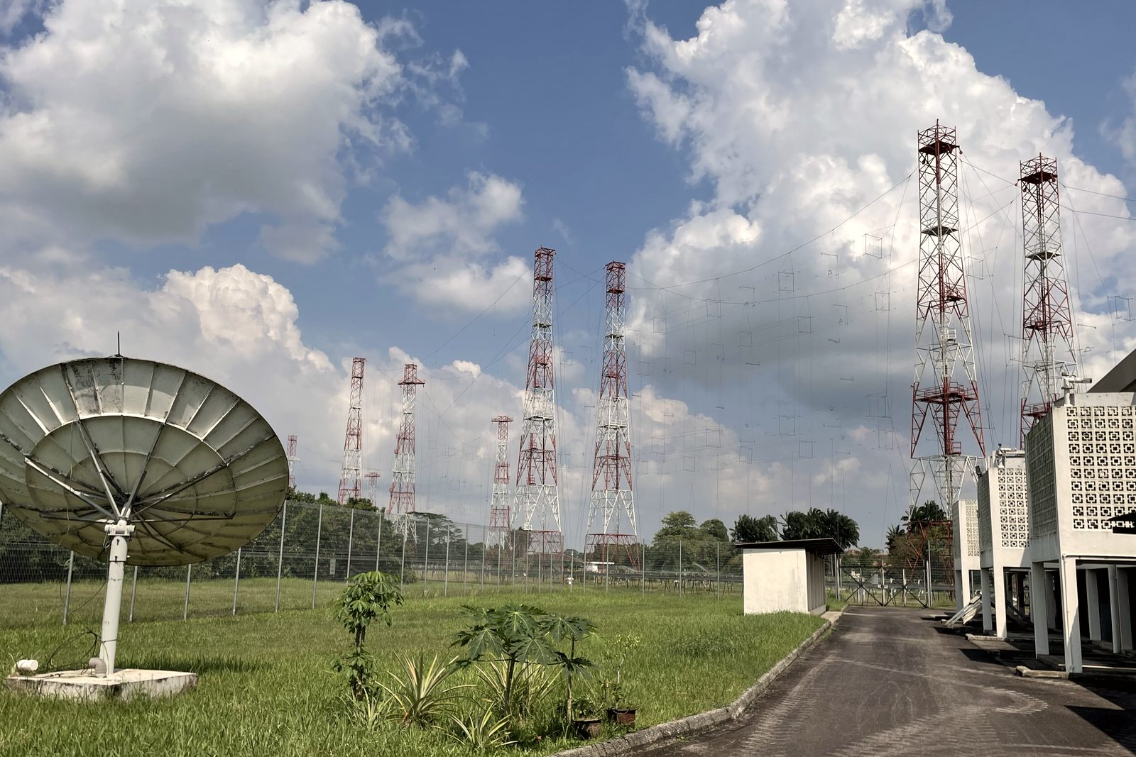Broadcast transmission equipment